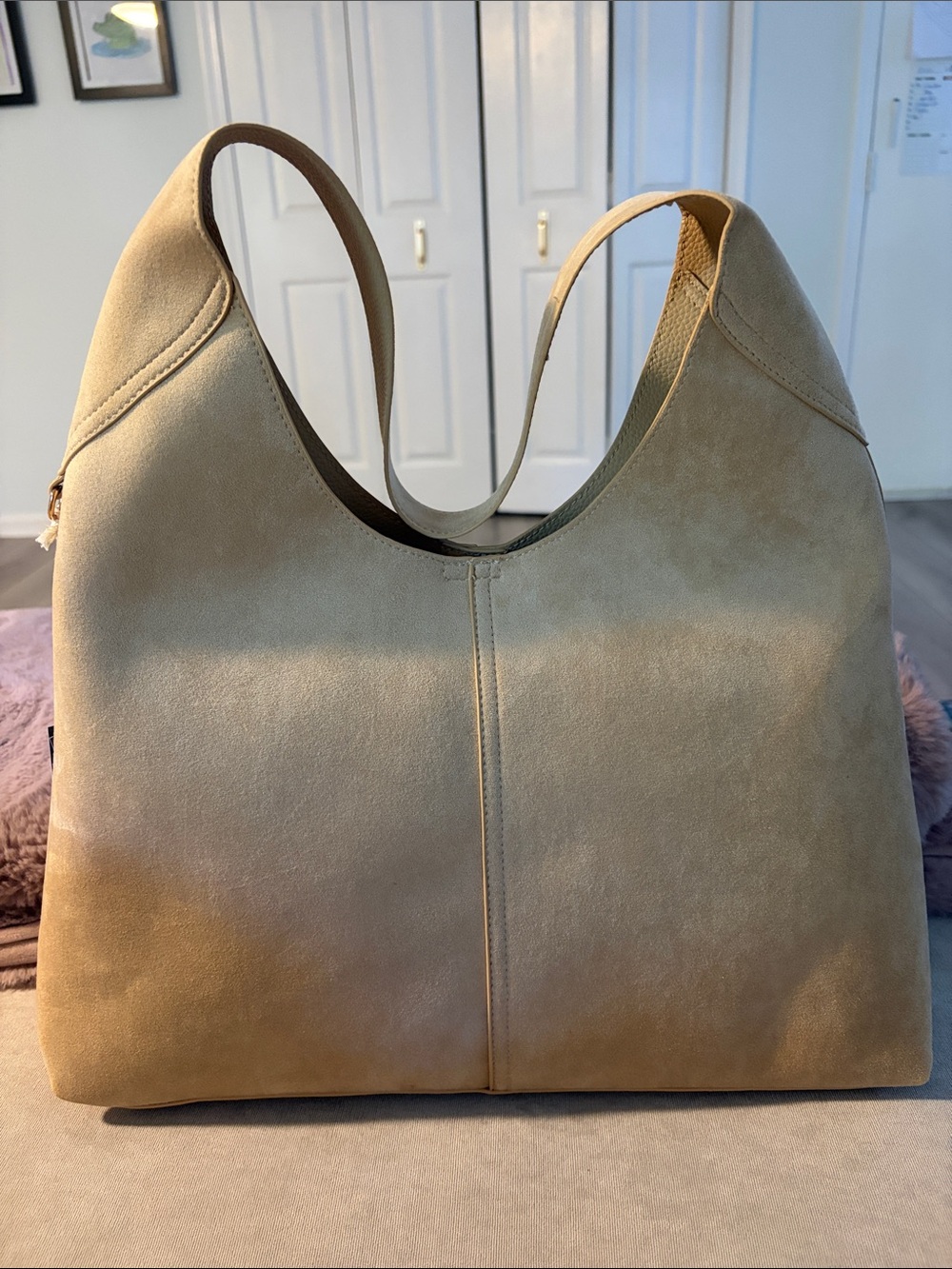 Universal Thread Cream Suede Shoulder Hobo Bag - Picture 2 of 2